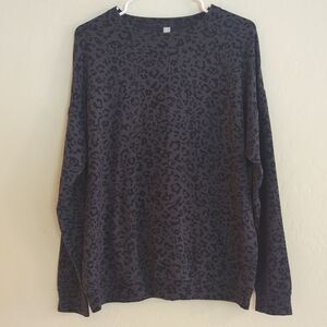 Athleta Animal Print Leopard Crew Neck Sweatshirt Workout Stretch Soft - Size S